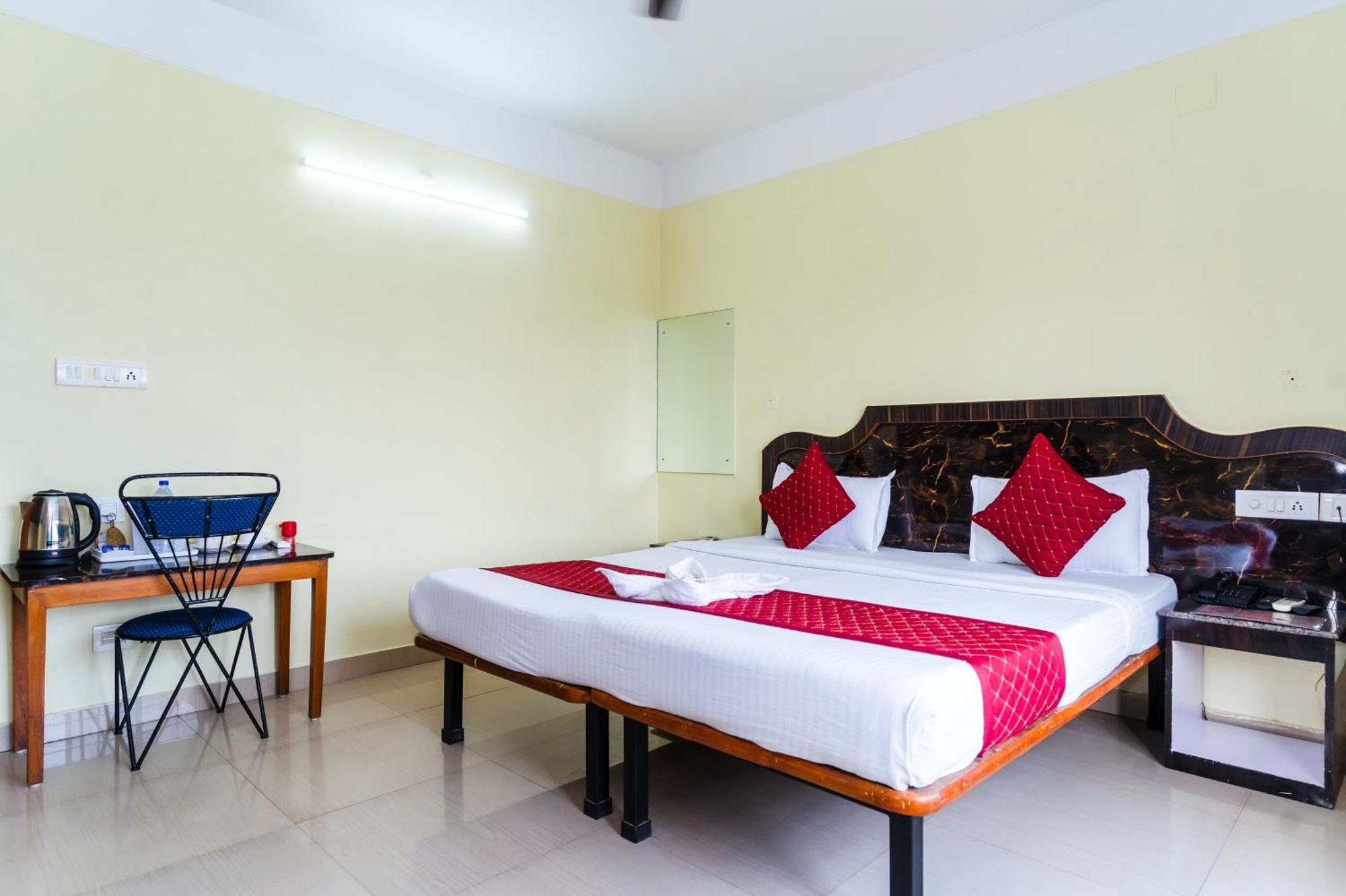 Hotel Niladrii Galaxy Siliguri Εξωτερικό φωτογραφία
