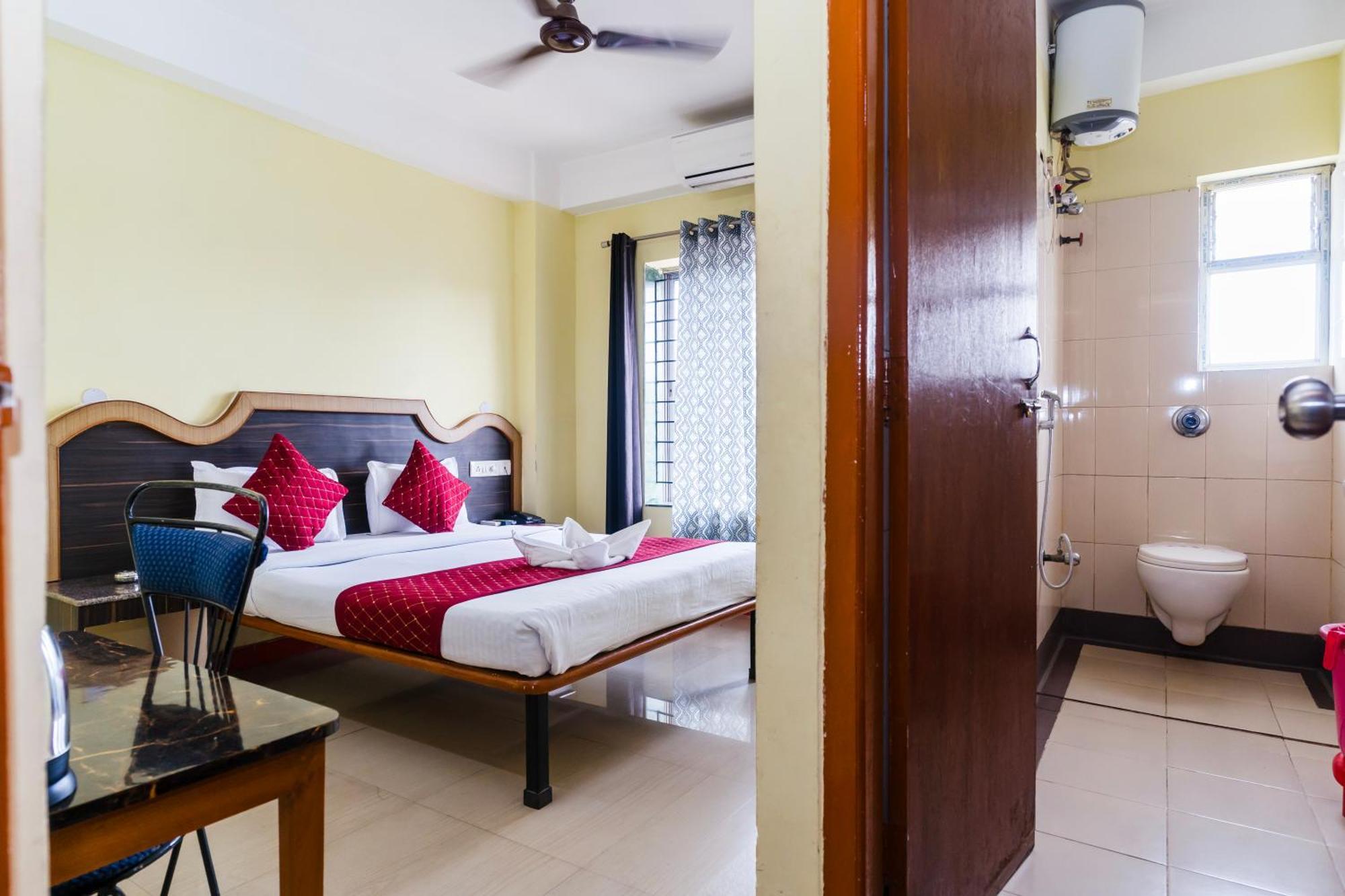 Hotel Niladrii Galaxy Siliguri Εξωτερικό φωτογραφία