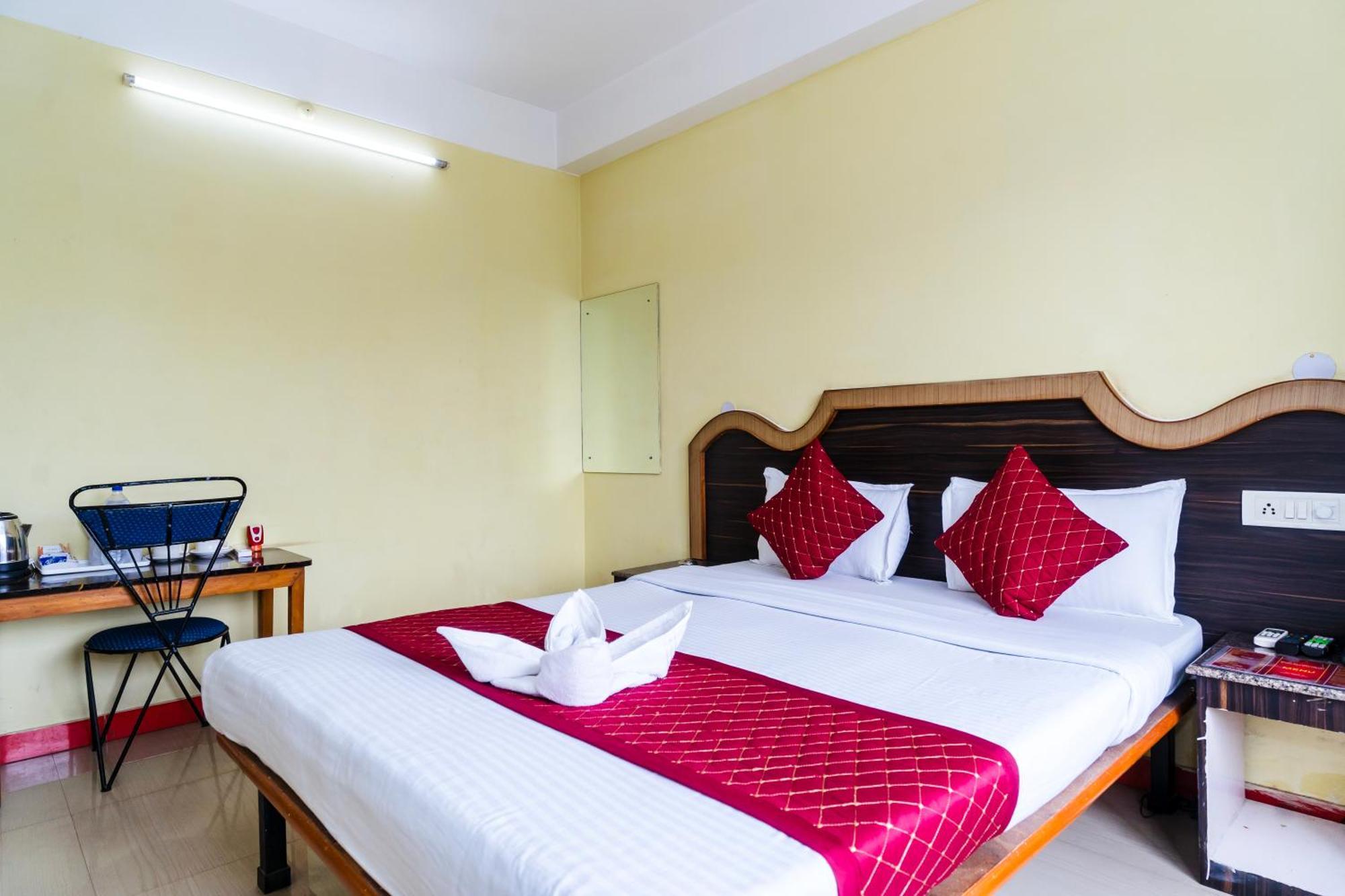 Hotel Niladrii Galaxy Siliguri Εξωτερικό φωτογραφία