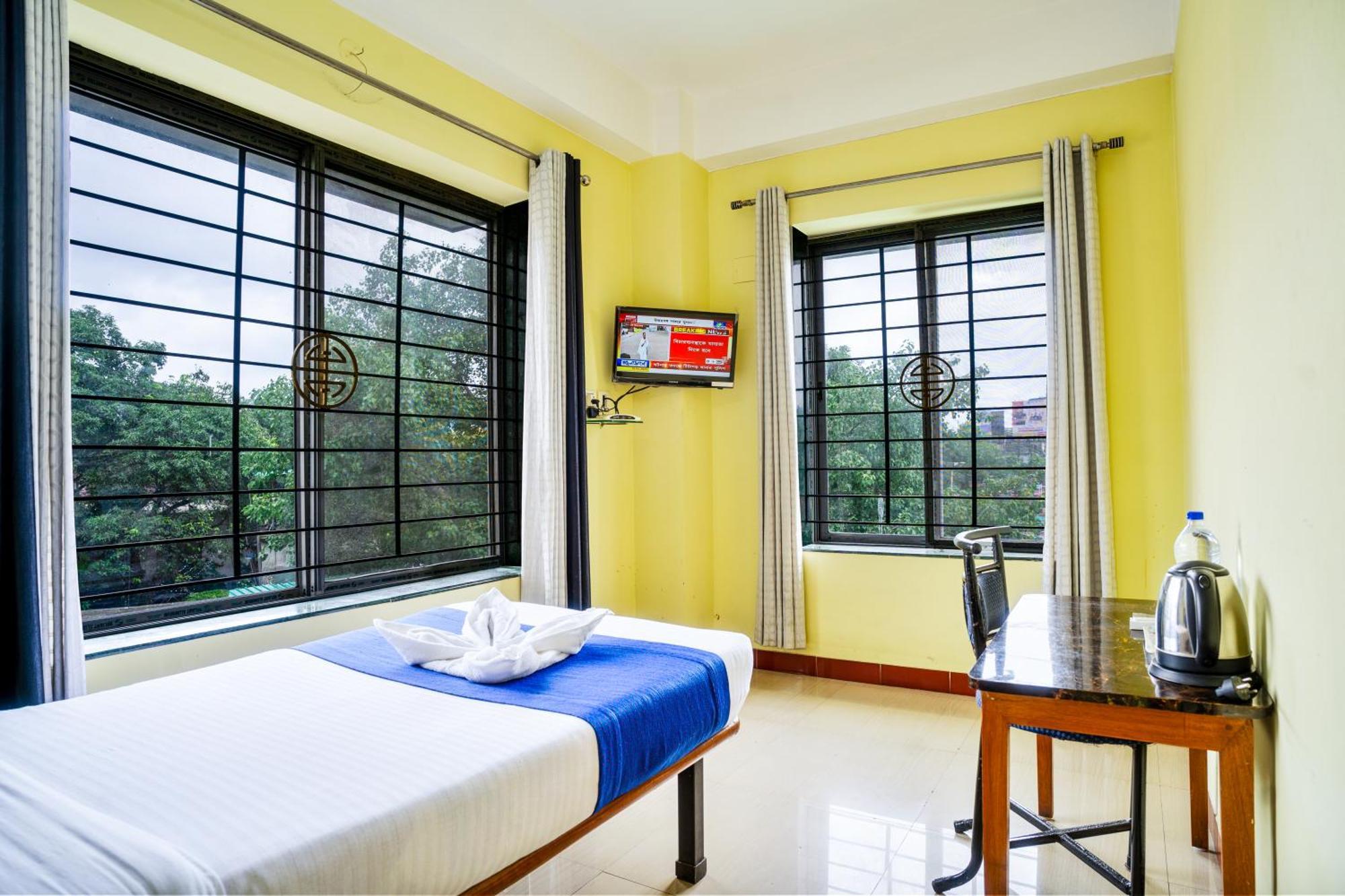 Hotel Niladrii Galaxy Siliguri Εξωτερικό φωτογραφία